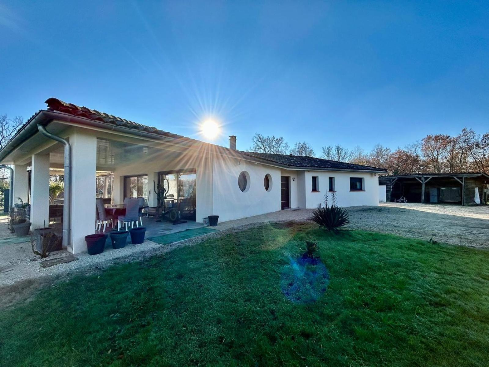 Maison Moderne Au Calme Avec Billard, Jacuzzi, Bain A Remous, Piscine, Babyfoot Labastide-du-Temple Экстерьер фото